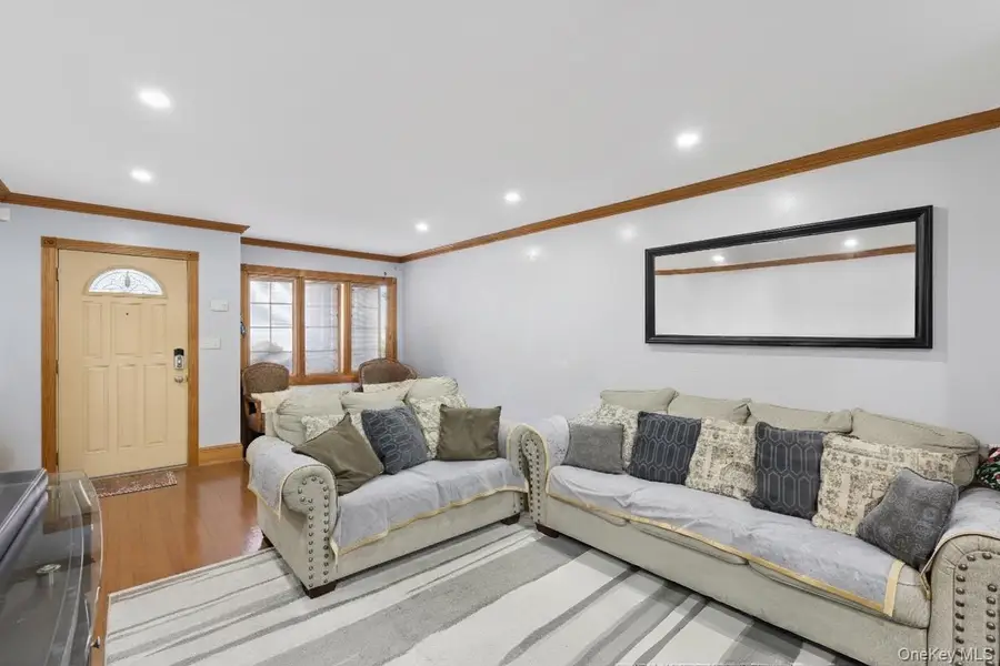 18 Halsey Street, Freeport, NY 11520 - Image #2