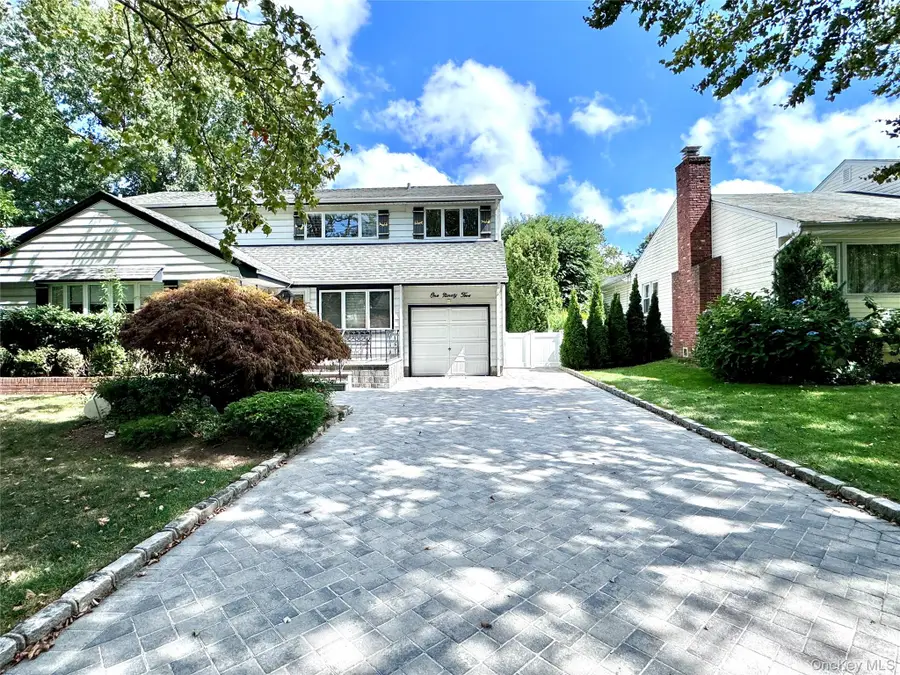 195 Sackville Road, Garden City, NY 11530 - Image #3