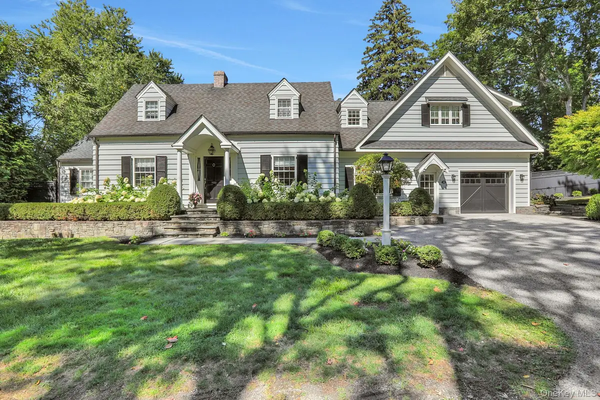 10 Roe Avenue, Cornwall On Hudson, NY 12520 - Image #1