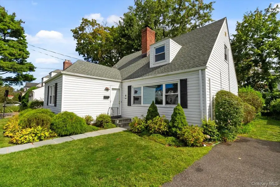 8 Huntley Road, Eastchester, NY 10709 - Image #2