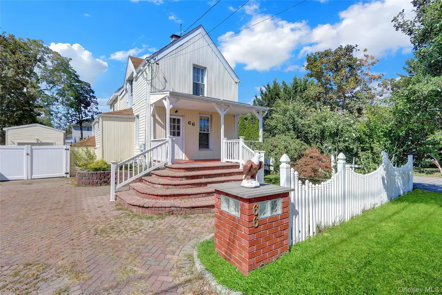 66 Center Avenue, Bay Shore, NY 11706 - Image #2