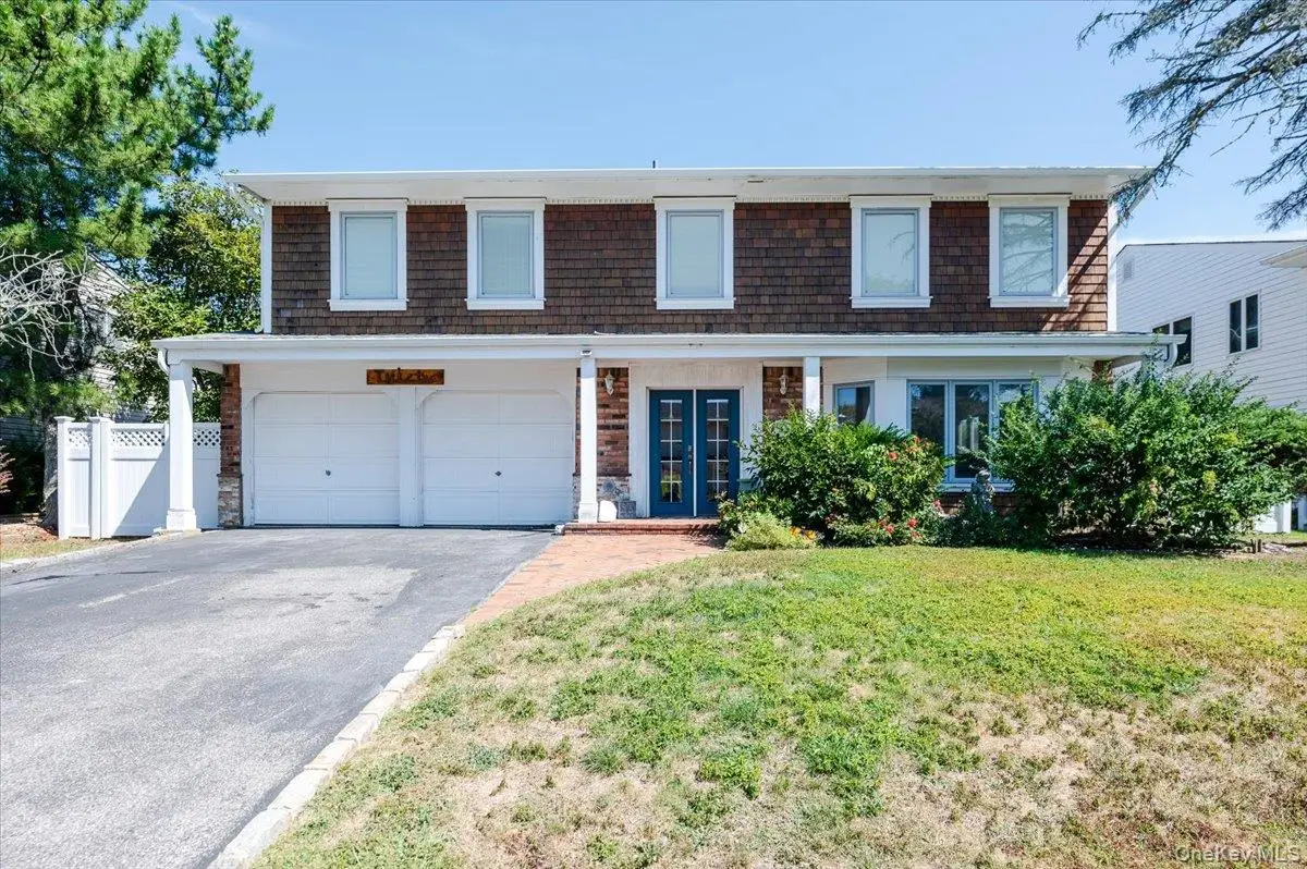 30 Donna Lane, Lido Beach, NY 11561 - Image #1