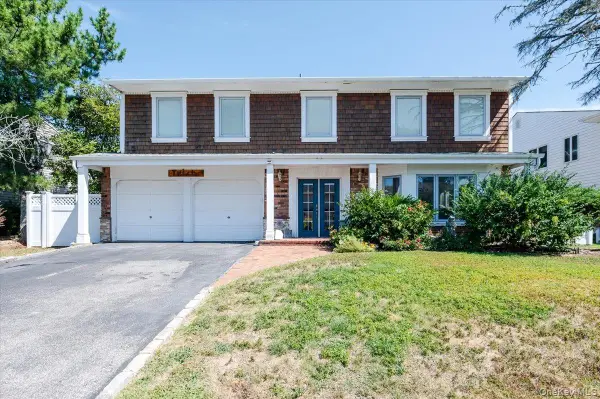 30 Donna Lane, Lido Beach, NY 11561