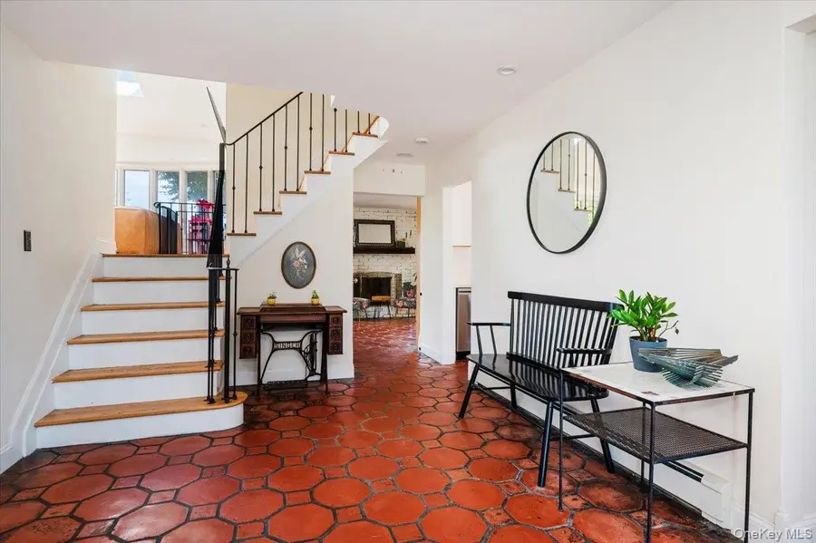 30 Donna Lane, Lido Beach, NY 11561 - Image #2