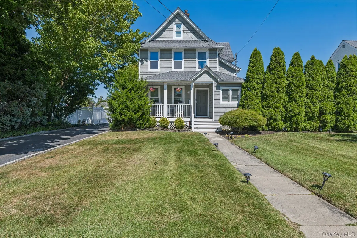 117 Carman Street, Patchogue, NY 11772 - Image #1