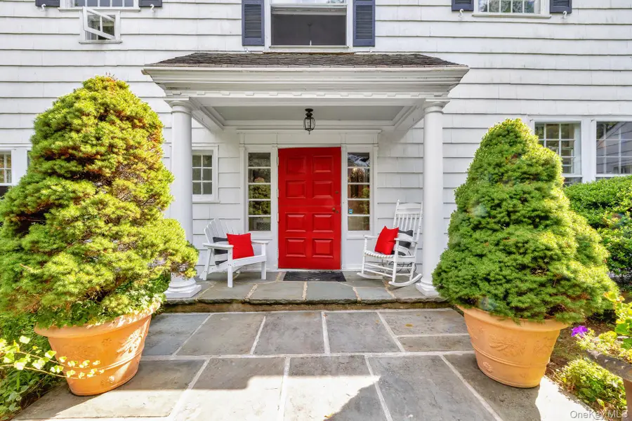 12 W Mall Drive, Huntington, NY 11743 - Image #3