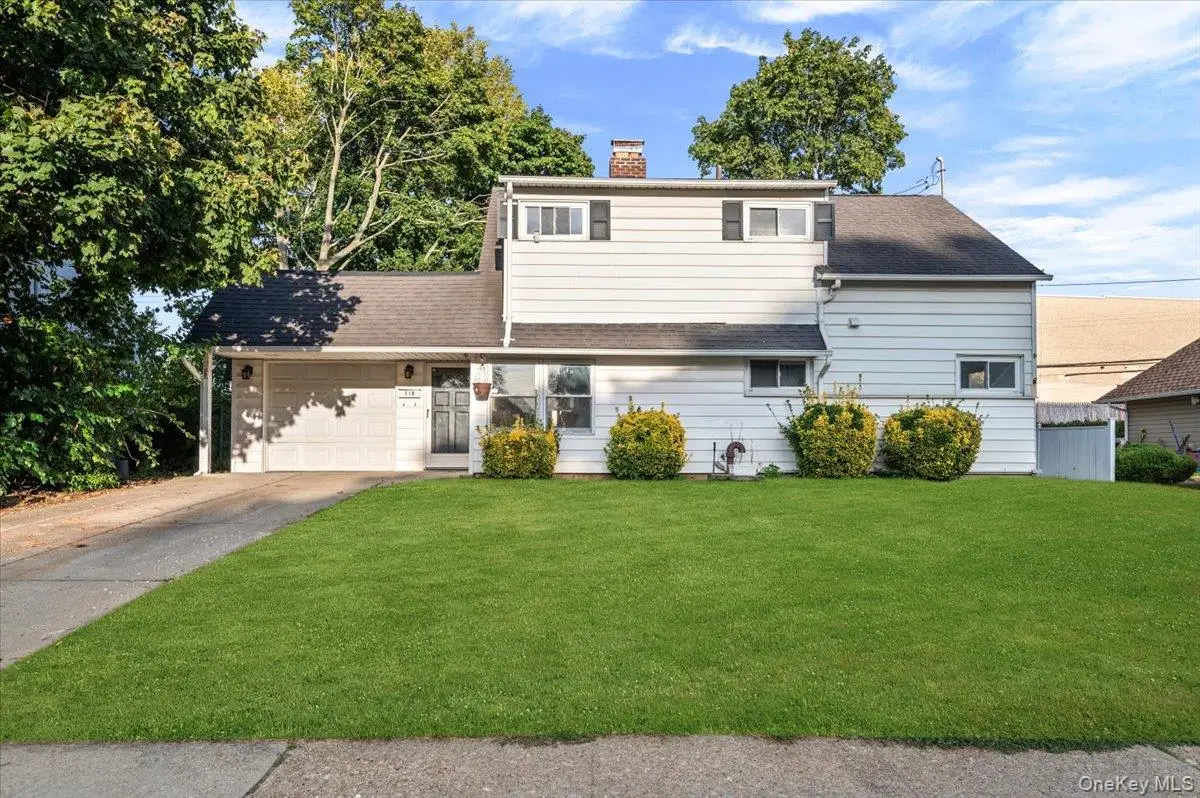 119 Hamlet Road, Levittown, NY 11756 - Image #1