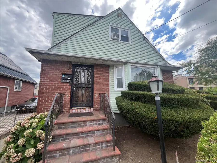 15124 134th Avenue, Jamaica, NY 11434 - Image #2