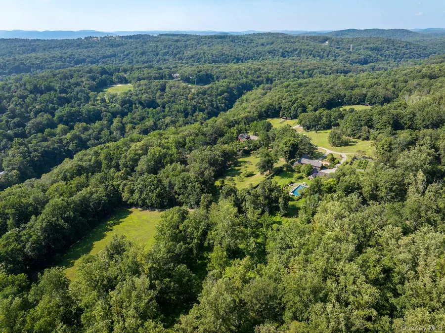 99 Quaker Bridge Road, Cortlandt, NY 10520 - Image #3