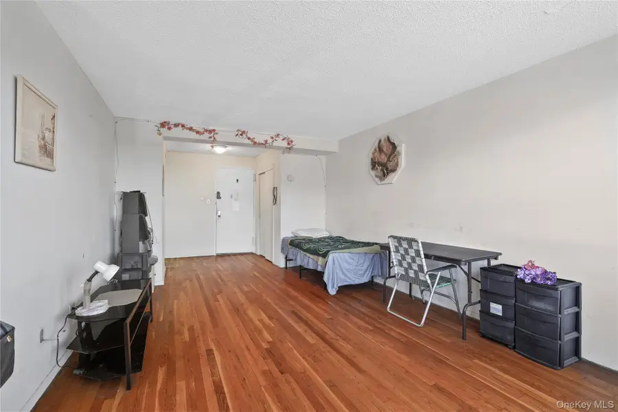 84-20 153rd Avenue #5H, Howard Beach, NY 11414 - Image #2