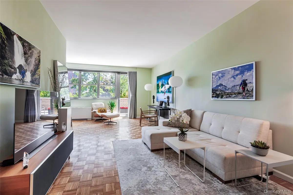 555 Kappock Street #1R, Bronx, NY 10463 - Image #1