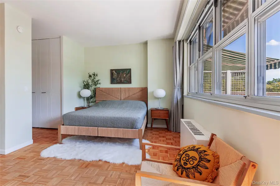 555 Kappock Street #1R, Bronx, NY 10463 - Image #2