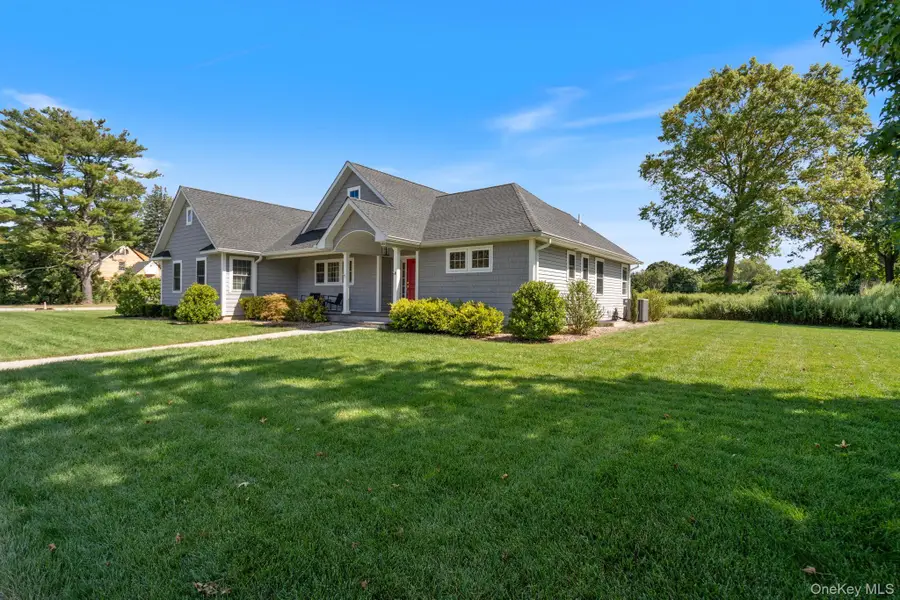 172 Broadway, Greenlawn, NY 11740 - Image #2