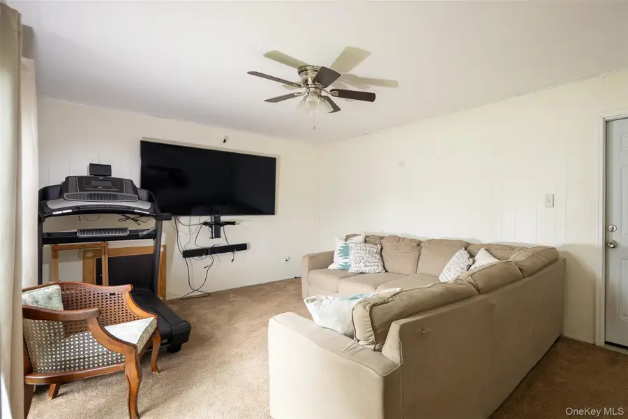 33 Wilson Street, Port Jefferson Station, NY 11776 - Image #3