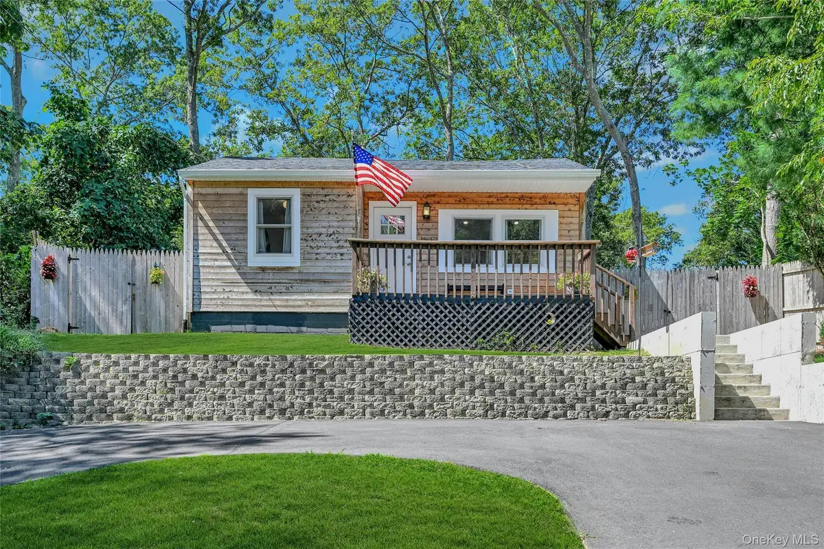 2 Setauket Trail, Ridge, NY 11961 - Image #1