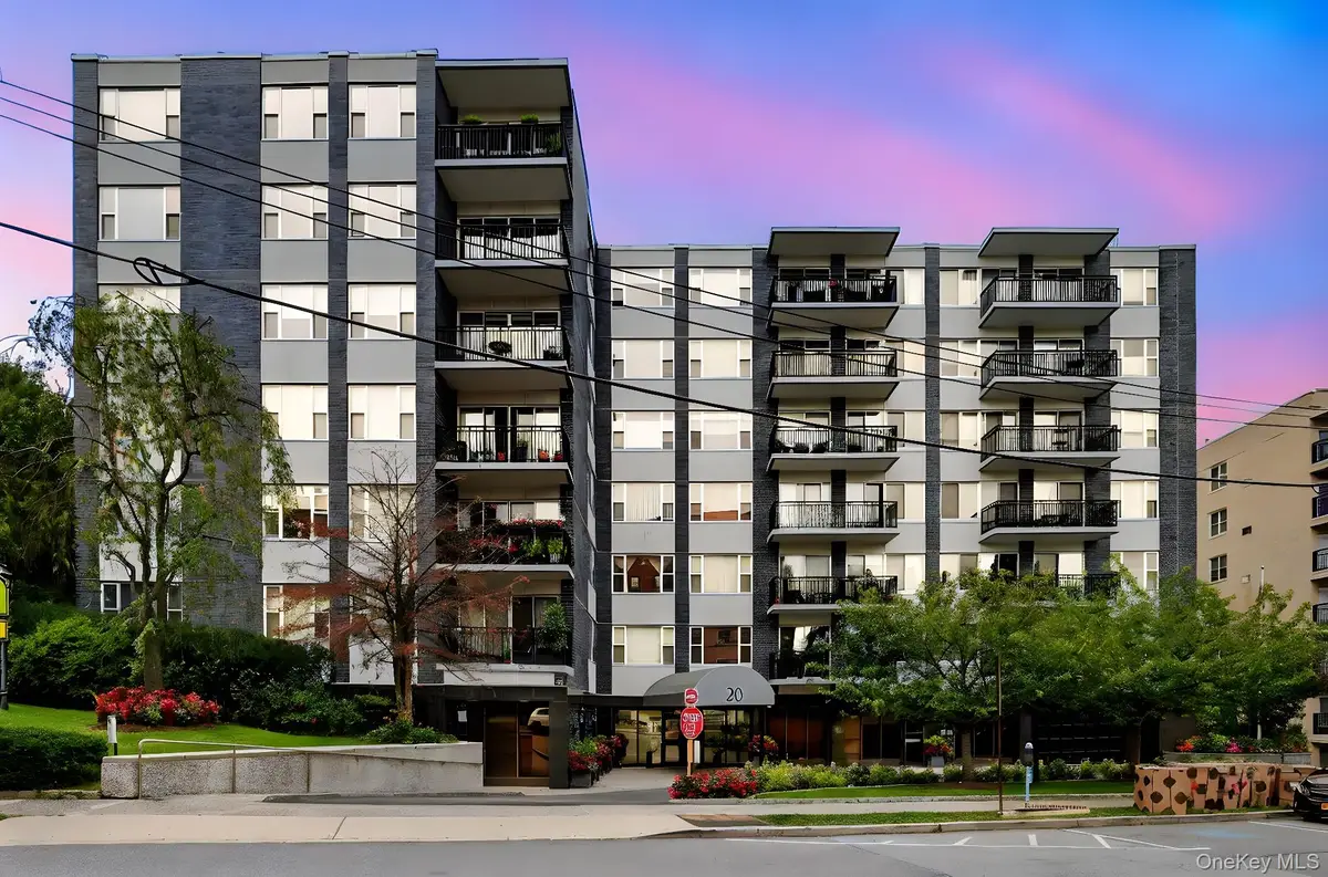 20 Old Mamaroneck Road #6C, White Plains, NY 10605 - Image #1