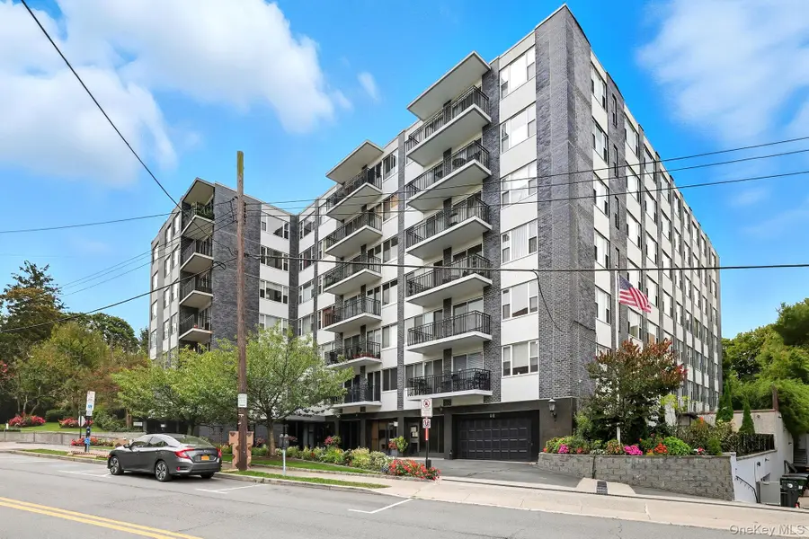 20 Old Mamaroneck Road #6C, White Plains, NY 10605 - Image #2