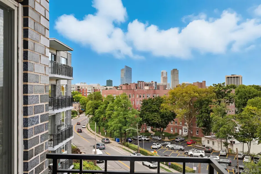 20 Old Mamaroneck Road #6C, White Plains, NY 10605 - Image #3