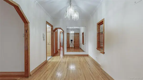 65-41 Booth Street #4A, Rego Park, NY 11374