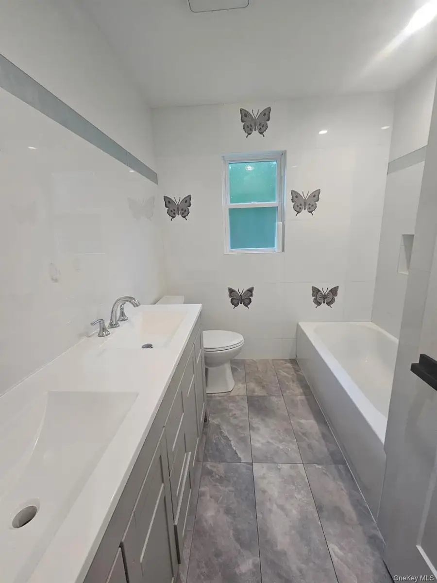 381 Route 32, Woodbury, NY 10917 - Image #2