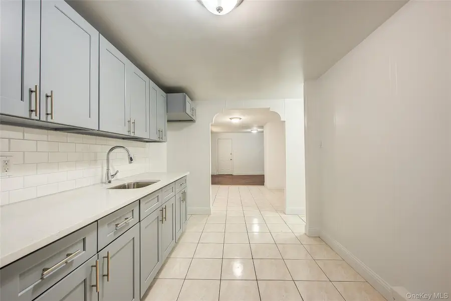 95-15 84 Street, Ozone Park, NY 11416 - Image #2