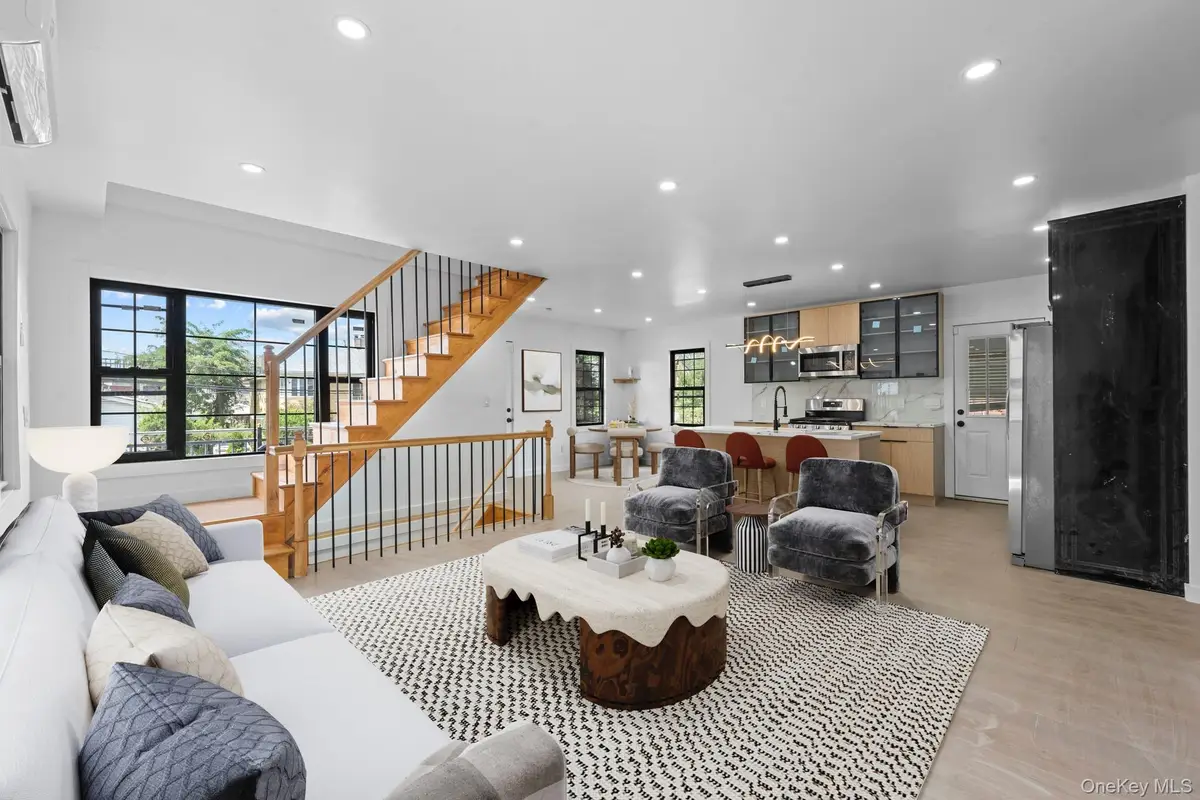 526 Grassmere Terrace, Far Rockaway, NY 11691 - Image #1