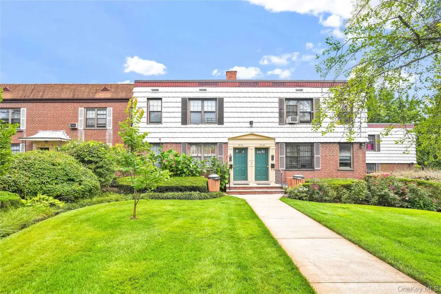 70-47A Park Drive E #A, Flushing, NY 11367 - Image #2