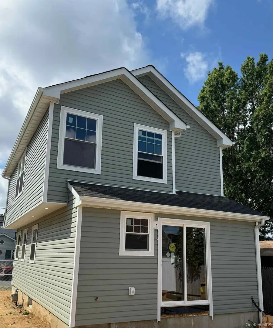 513 Washington Avenue, West Hempstead, NY 11552 - Image #2