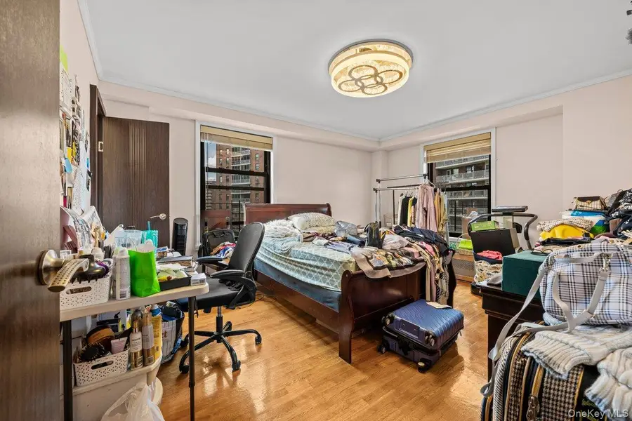 6135 98th Street #8D, Rego Park, NY 11374 - Image #3