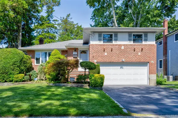 2889 Anderson Street, Wantagh, NY 11793