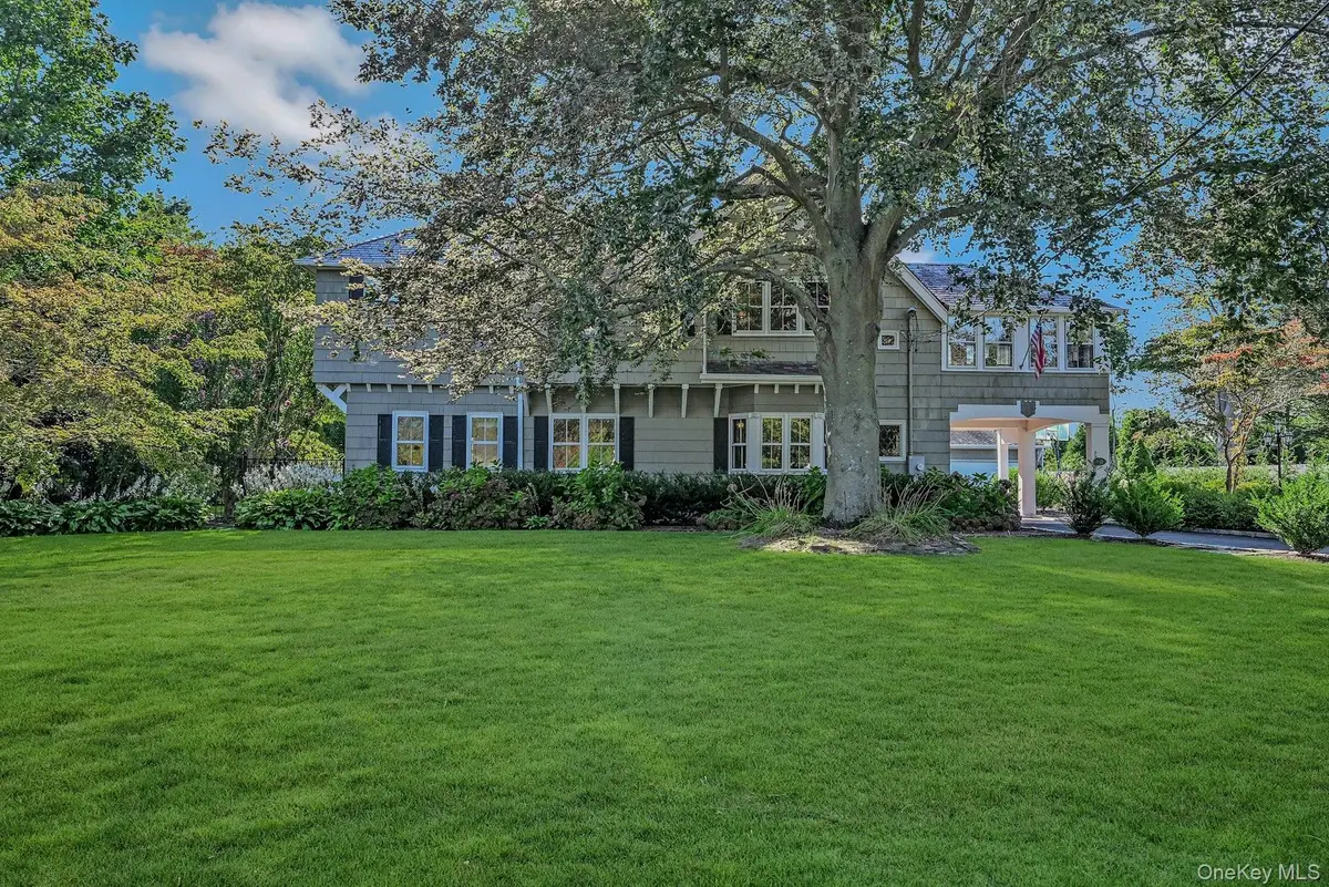 242 Handsome Avenue, Sayville, NY 11782 - Image #1