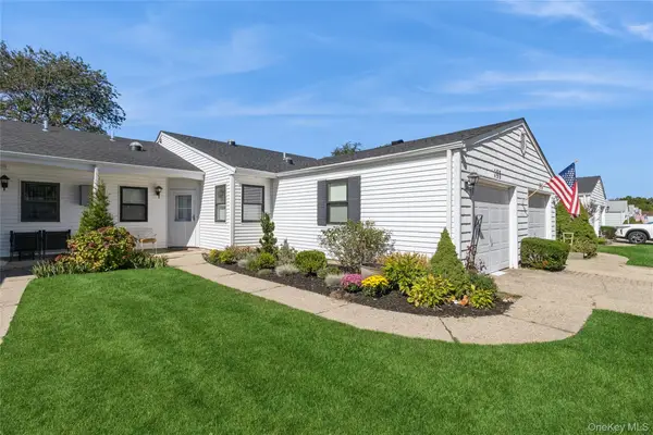 155 Knolls Drive #155, Stony Brook, NY 11790