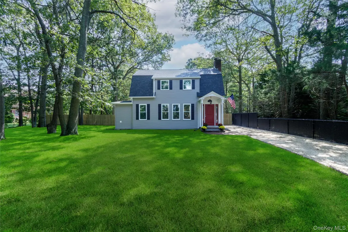 16 Harts Road, East Moriches, NY 11940 - Image #1