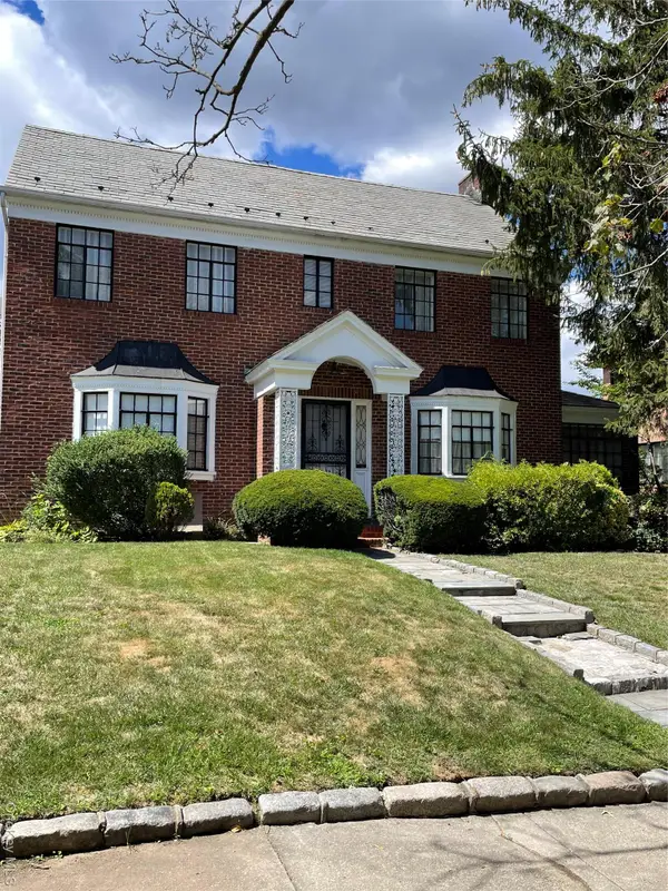 32-12 161st Street, Flushing, NY 11358