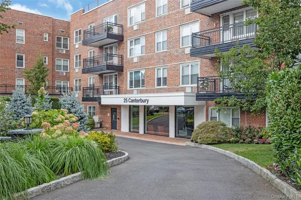 25 Canterbury Road #3F, Great Neck, NY 11021