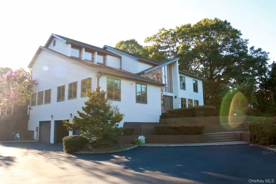 10 Cedarfield Terrace, Saint James, NY 11780 - Image #2