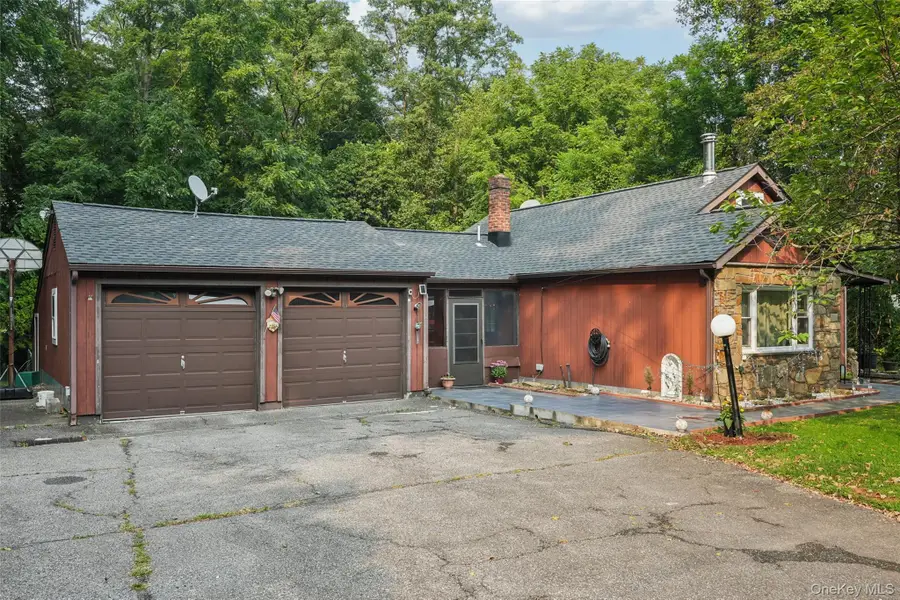 11 Hustis Road, Cold Spring, NY 10516 - Image #2