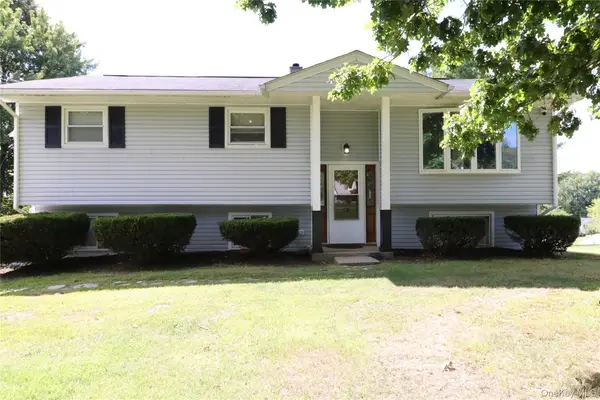 23 Buttermilk Drive, Poughkeepsie, NY 12601