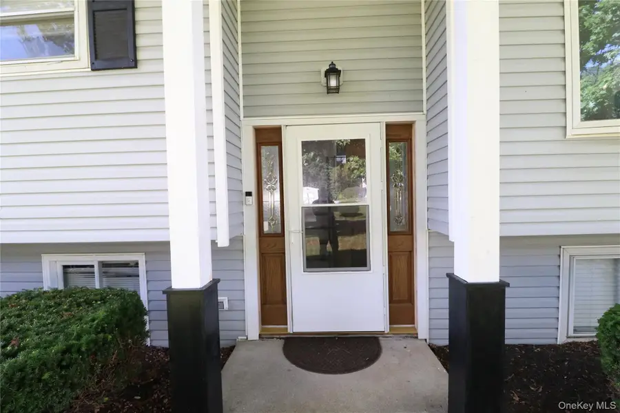 23 Buttermilk Drive, Poughkeepsie, NY 12601 - Image #2