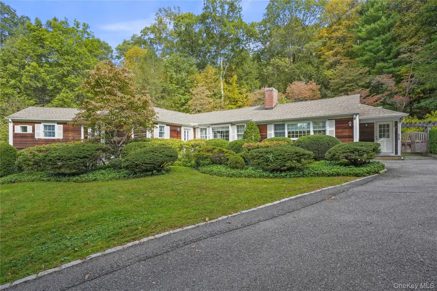 40 Baylis Lane, Bedford, NY 10506 - Image #2