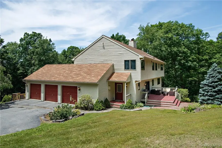 29 Cunningham Lane, Pawling, NY 12564 - Image #2