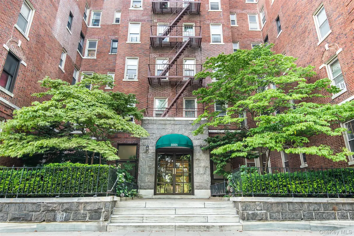 3321 Bruckner Boulevard #4A, Bronx, NY 10461 - Image #1