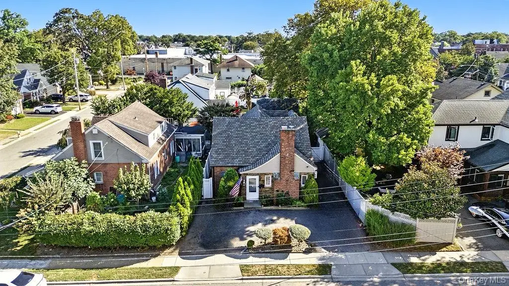 46 Ongley Street, Rockville Centre, NY 11570 - Image #1