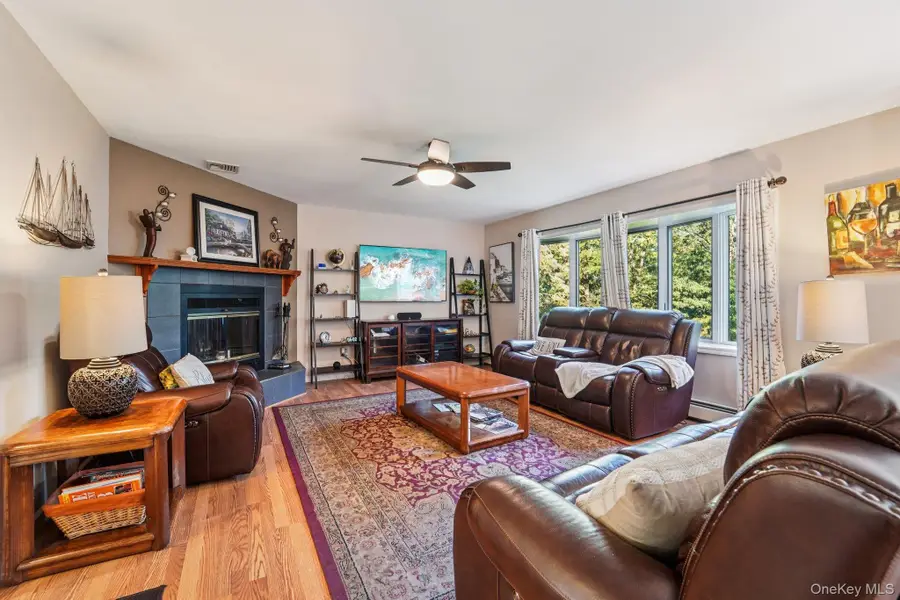 64 Palomino Place, New Windsor, NY 12553 - Image #3