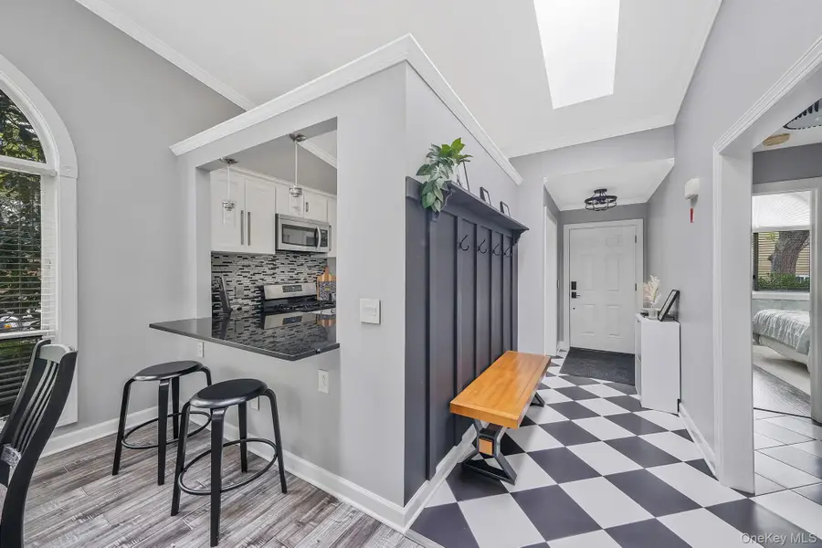 31 Eric Drive, Middle Island, NY 11953 - Image #3