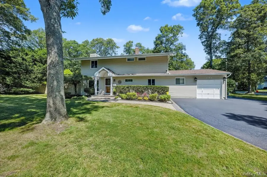 1 Deepdale Drive, Commack, NY 11725 - Image #2
