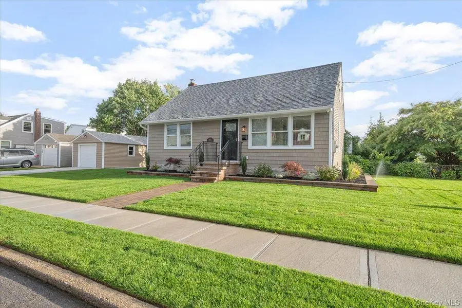 168 Martens Avenue, Valley Stream, NY 11580 - Image #3