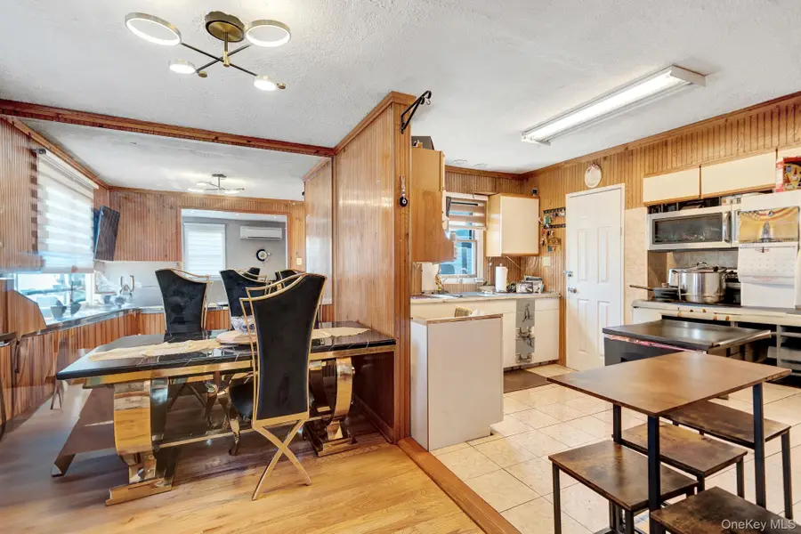 138 Ormonde Boulevard, Valley Stream, NY 11580 - Image #3