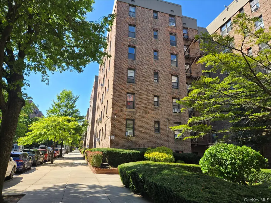 83-25 98th Street #1P, Woodhaven, NY 11421 - Image #3