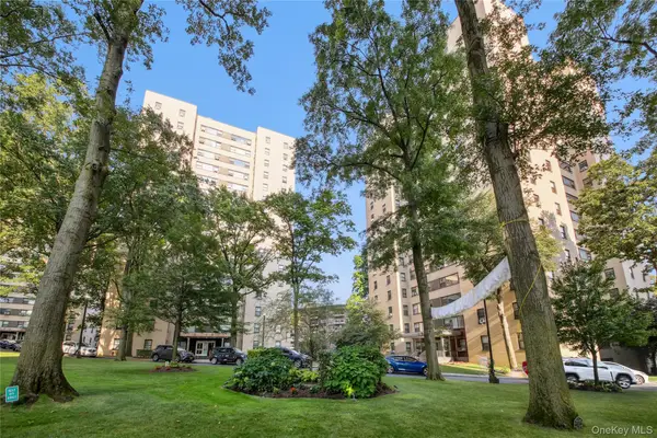 5 Fordham Hill Oval #15A, Bronx, NY 10468